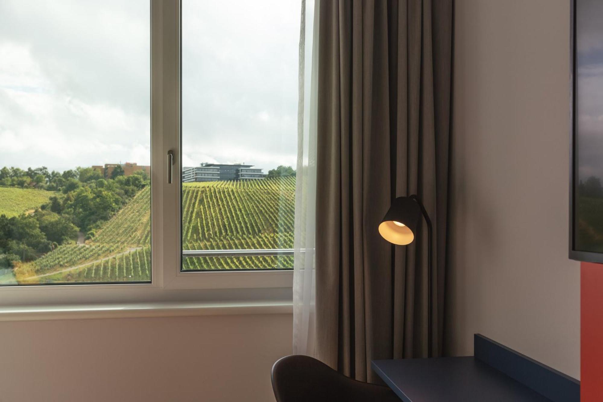 - The Niu, Form Feuerbach By Ihg Hotel Stuttgart