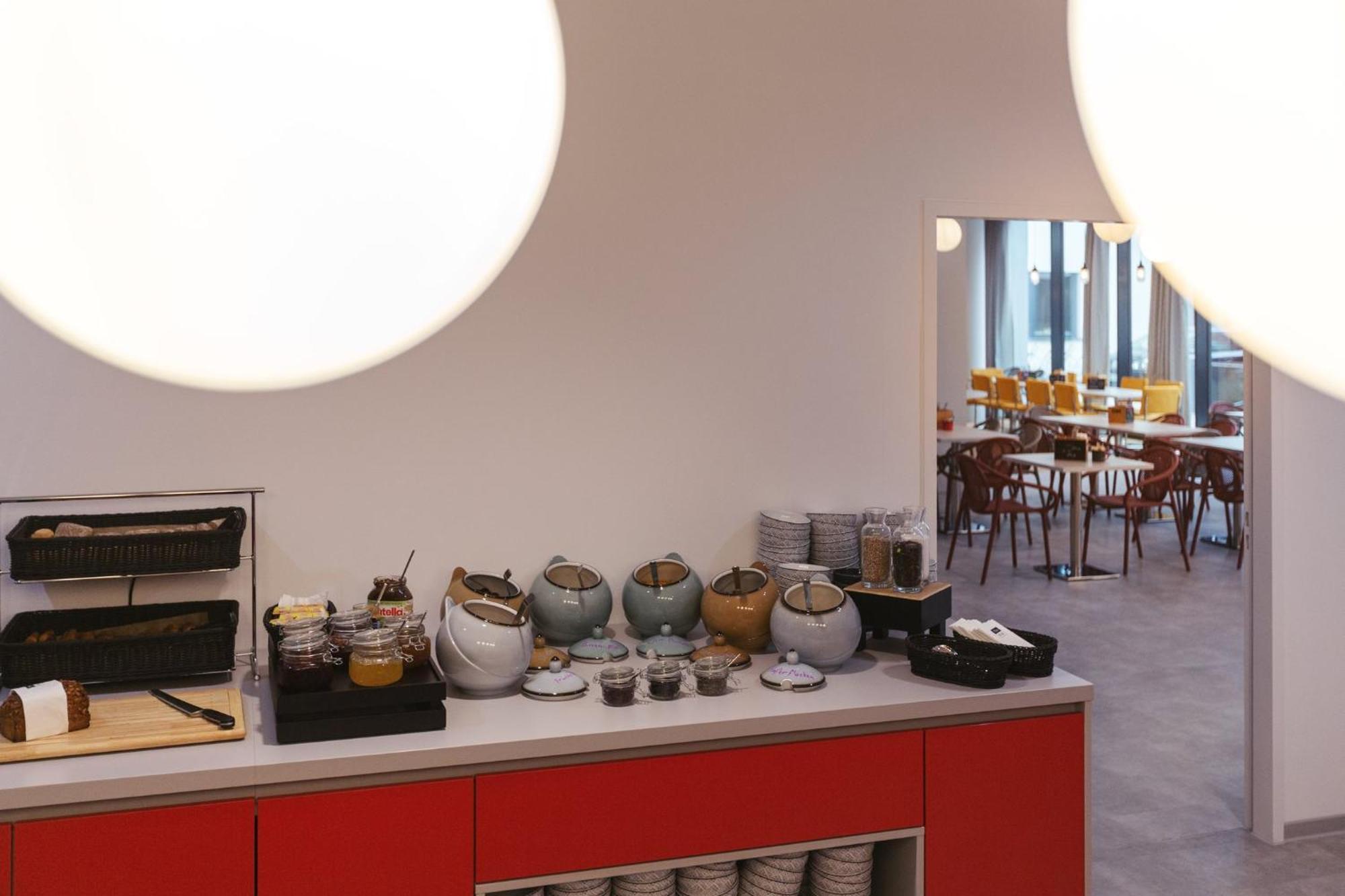 Hotel - The Niu, Form Feuerbach By Ihg 3*